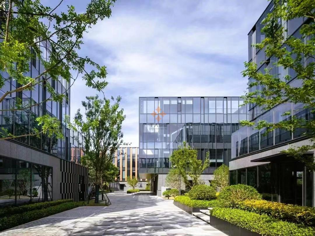 AI未來街區(qū)-張江臨河的商辦獨(dú)棟景觀真是一絕