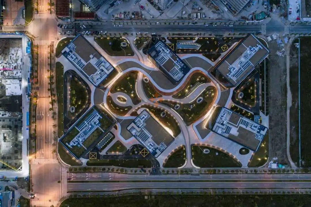 浦東 創(chuàng)新磨坊 2000平米 簡(jiǎn)裝