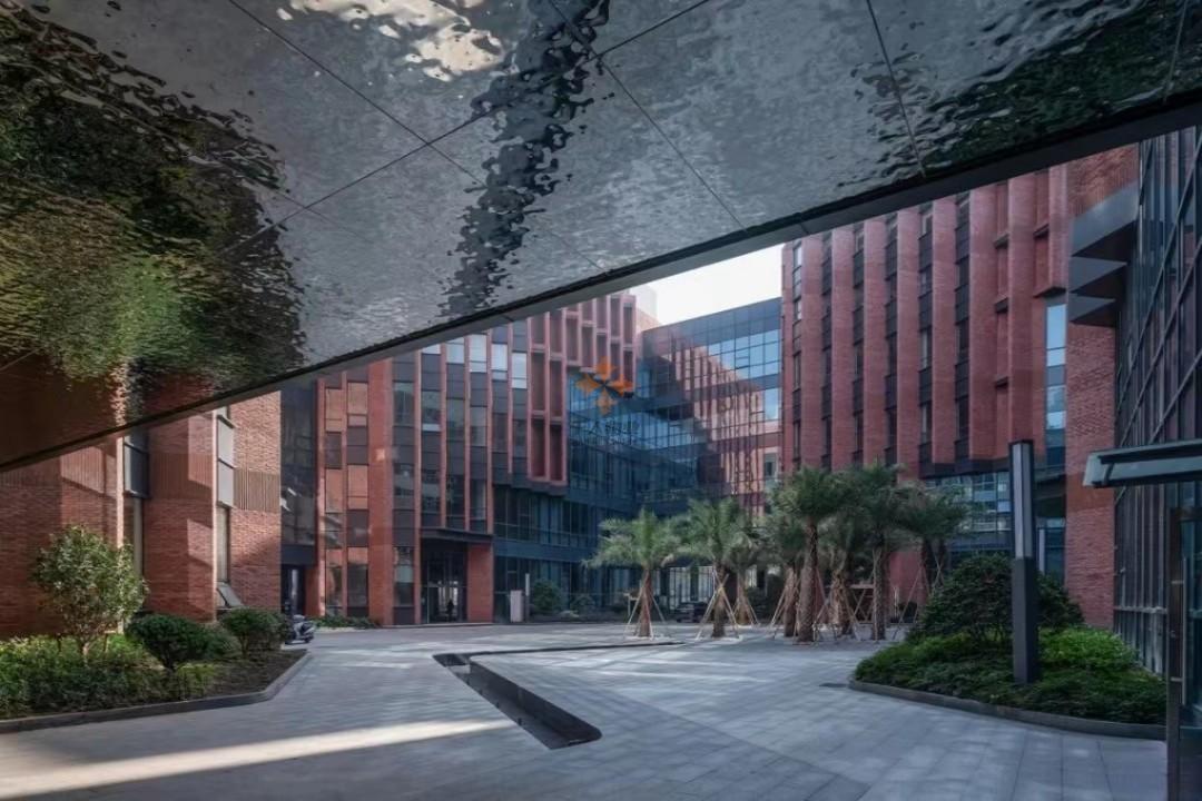 浦東 自貿(mào)壹號(hào)二期加速園 100平米 精裝