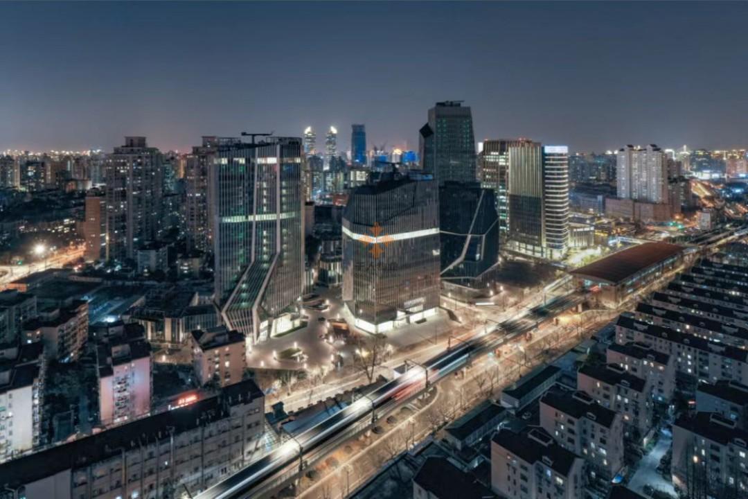 長(zhǎng)寧國際發(fā)展廣場(chǎng)（IM Shanghai長(zhǎng)寧國際）
