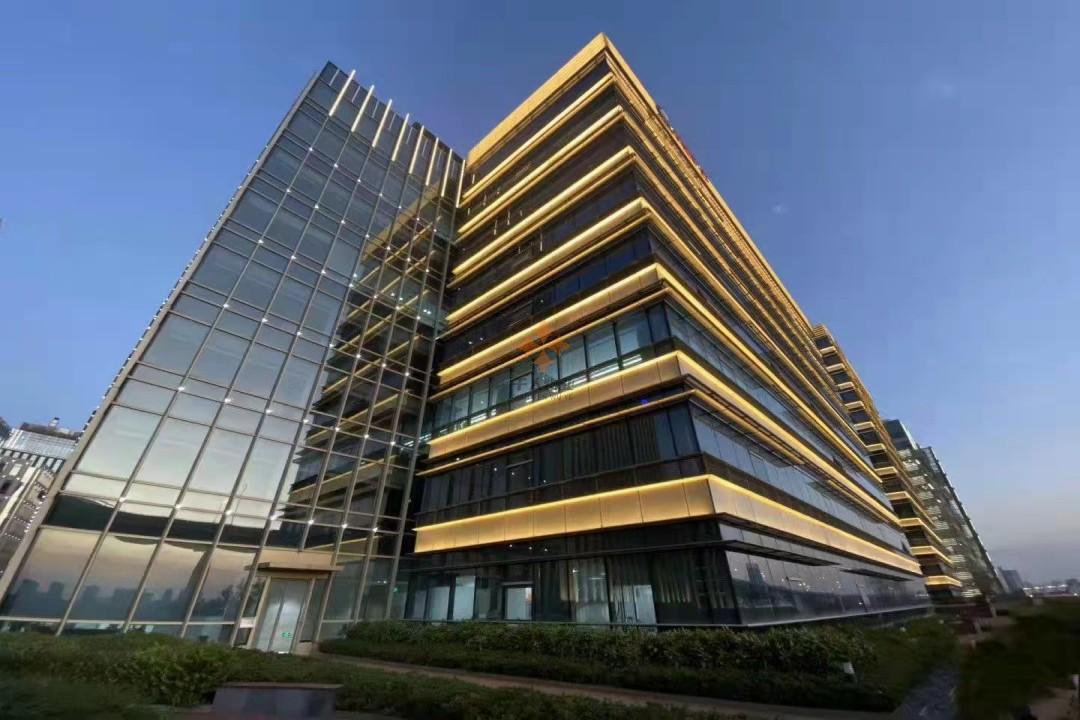 浦東 中國黃金大廈 1700平米 簡裝